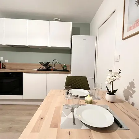 Appartamento Maison Independante Avec Jardin